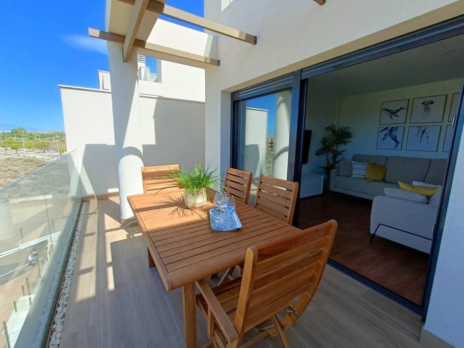 Nuevo Atico Toyo. Vistas Al Mar, Terraza, Solarium, Piscina, A/A, Wifi Y Garaje Daire El Toyo Dış mekan fotoğraf