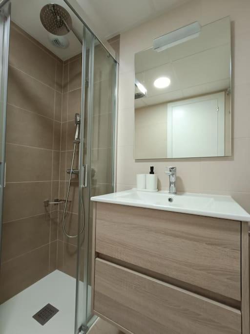 Nuevo Atico Toyo. Vistas Al Mar, Terraza, Solarium, Piscina, A/A, Wifi Y Garaje Daire El Toyo Dış mekan fotoğraf
